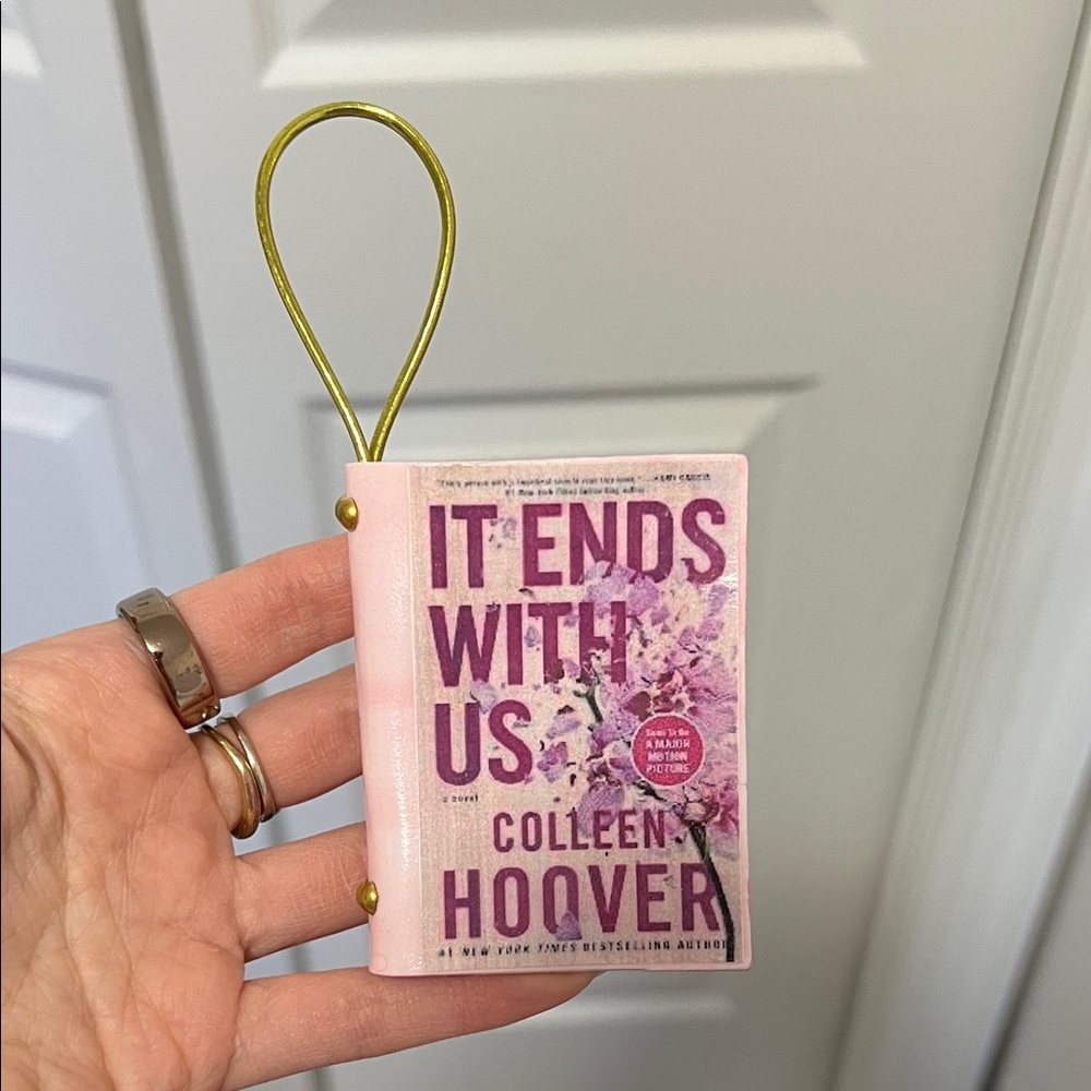 ‘It Ends With Us' Ornament